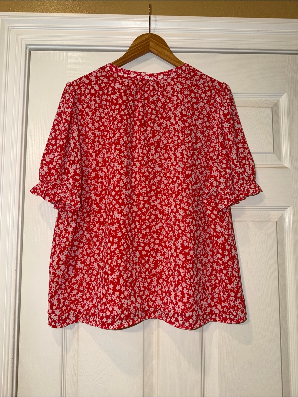 J. Crew Red Floral V-Neck Blouse. EUC - Picture 4 of 6
